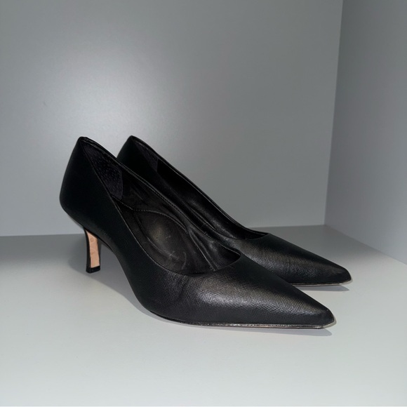 ANTONIO MELANI Walker Textured Leather Pointed Toe Pumps - Picture 5 of 5